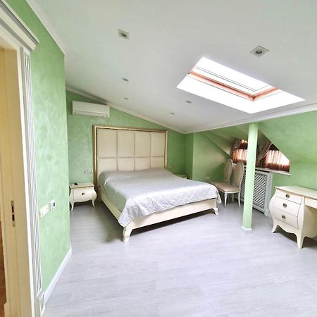 Роскошная Двухуровневая Квартира Luxurious Duplex Apartment 耶烈万 外观 照片