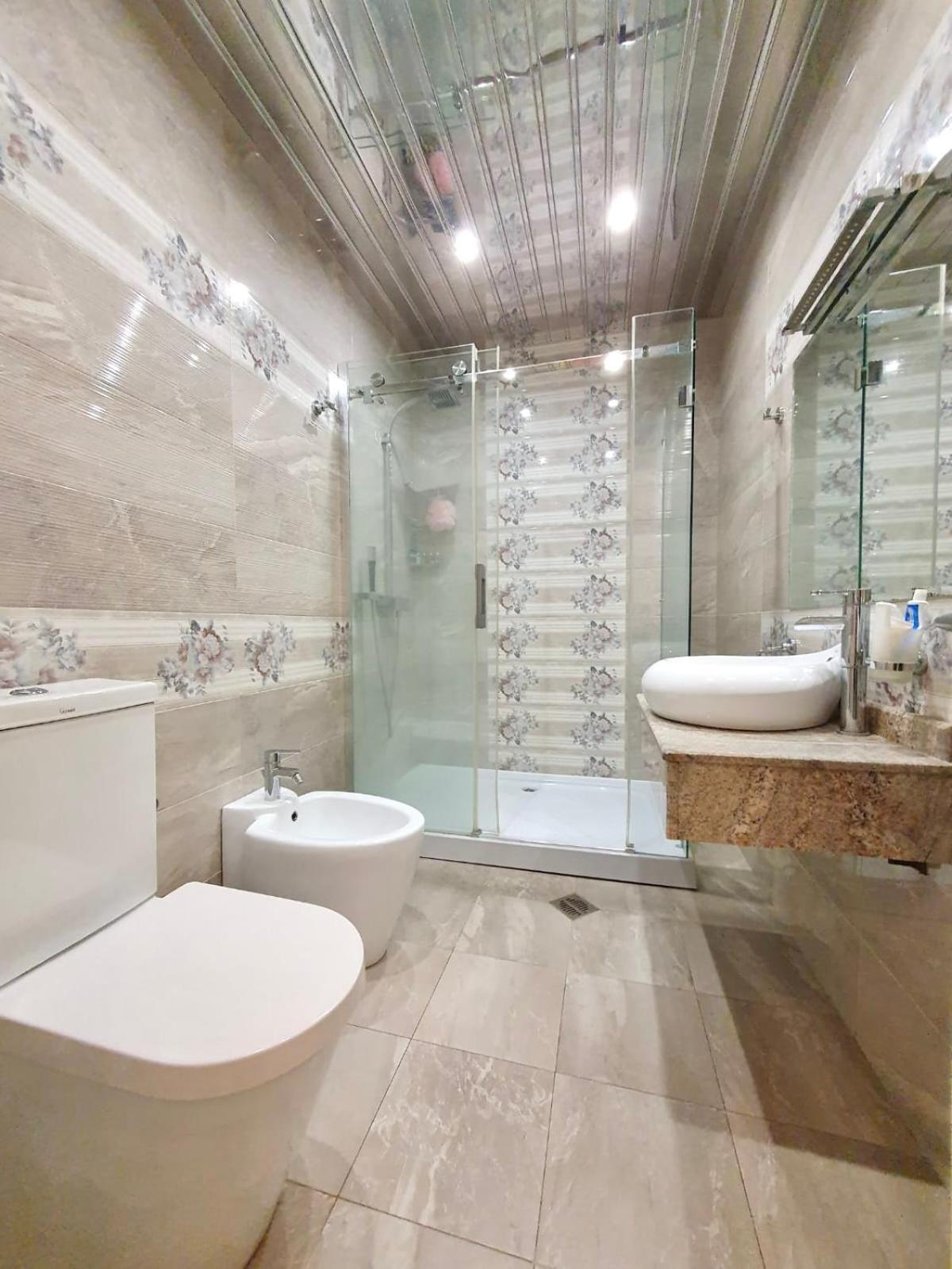 Роскошная Двухуровневая Квартира Luxurious Duplex Apartment 耶烈万 外观 照片